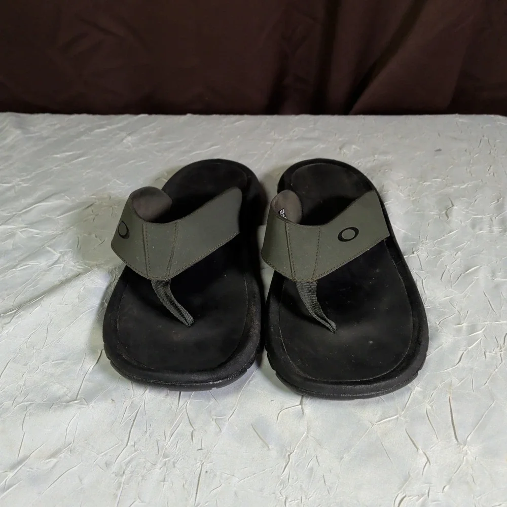 Oakley Supercoil Sandal 2.0 Flip Flop Sandals Mens 13 Gorpcore Preppy Outdoor